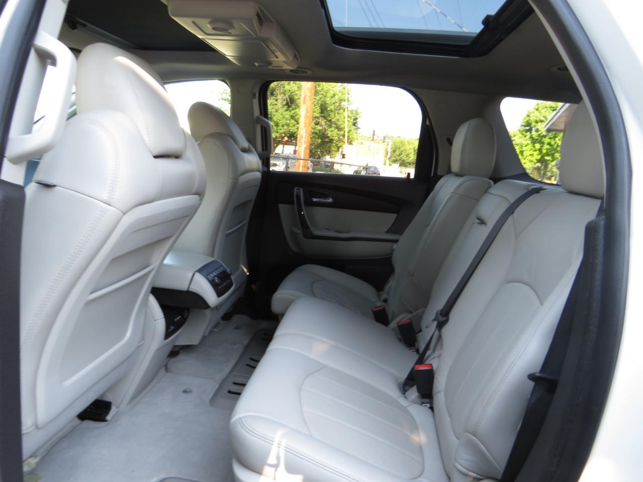 GMC Acadia FWD 4dr Denali 2012