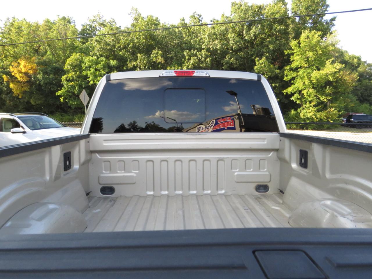 Ford F-150 Platinum 4WD SuperCrew 5.5' Box 2017