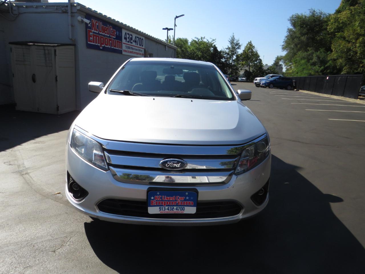 Ford Fusion 4dr Sdn SE FWD 2011