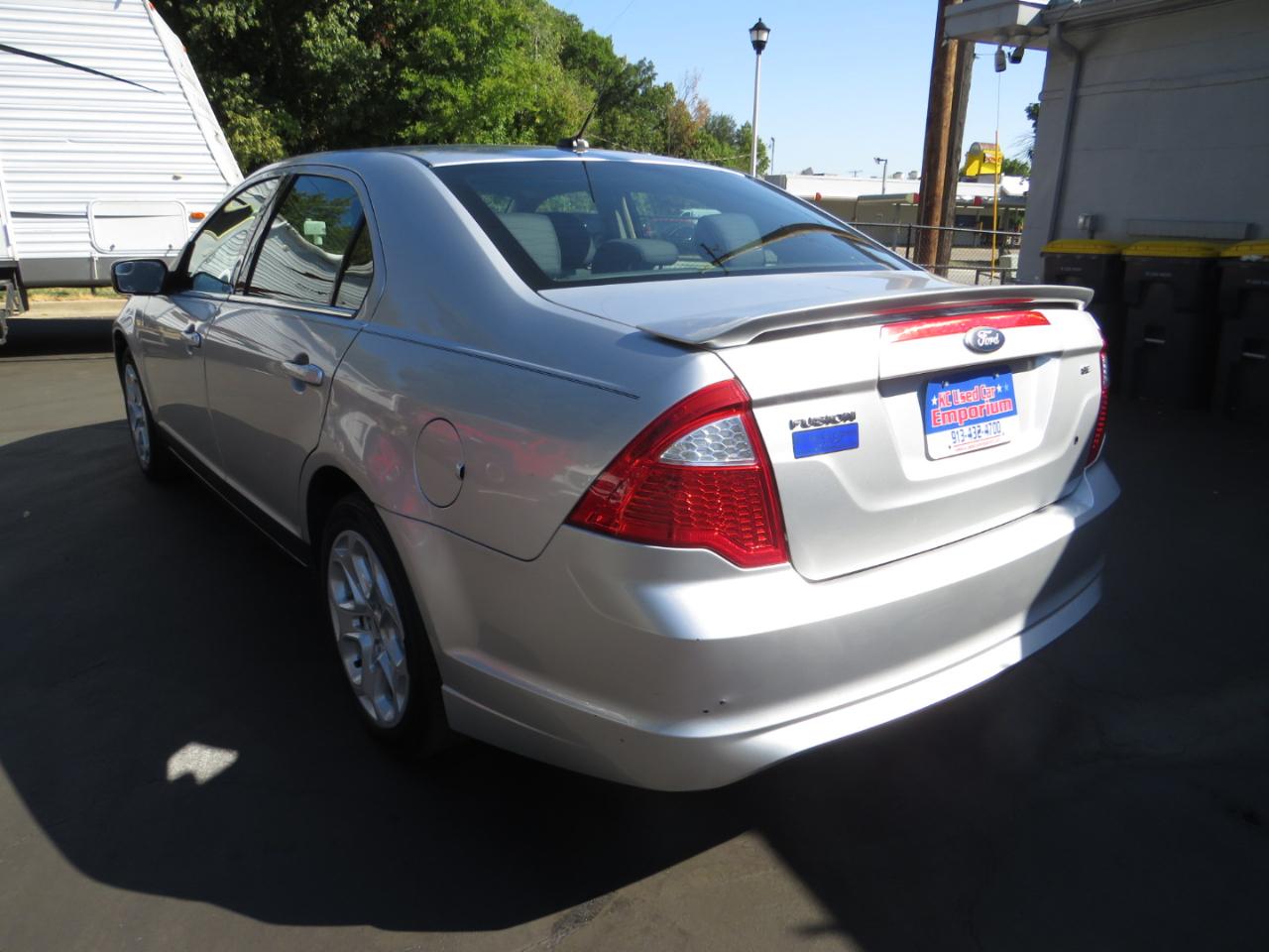 Ford Fusion 4dr Sdn SE FWD 2011