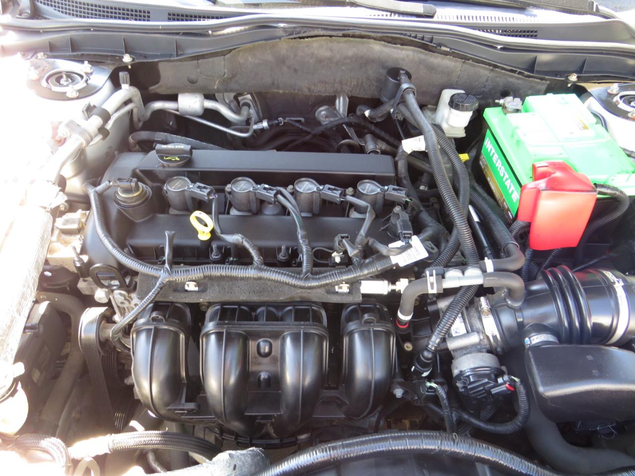 Ford Fusion 4dr Sdn SE FWD 2011