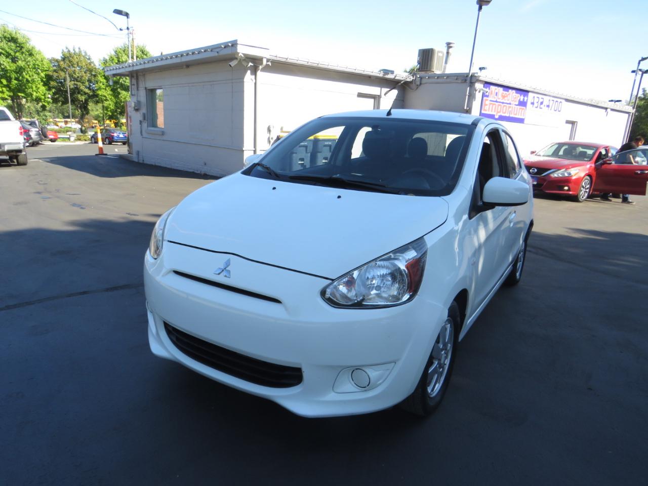 Mitsubishi Mirage 4dr HB Man DE 2014