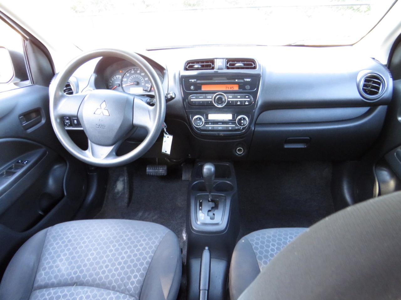 Mitsubishi Mirage 4dr HB Man DE 2014
