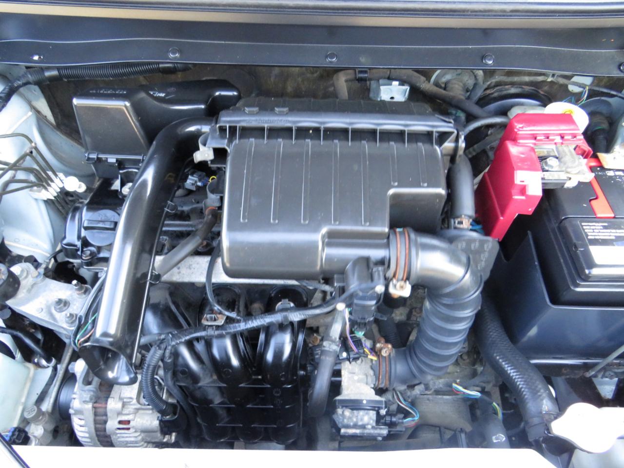 Mitsubishi Mirage 4dr HB Man DE 2014