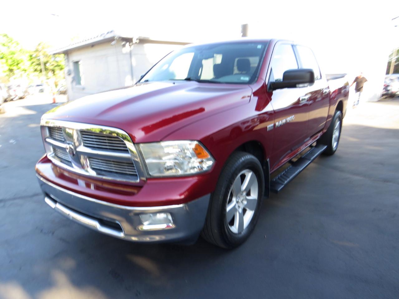 RAM 1500 4WD Crew Cab 140.5" Big Horn 2012