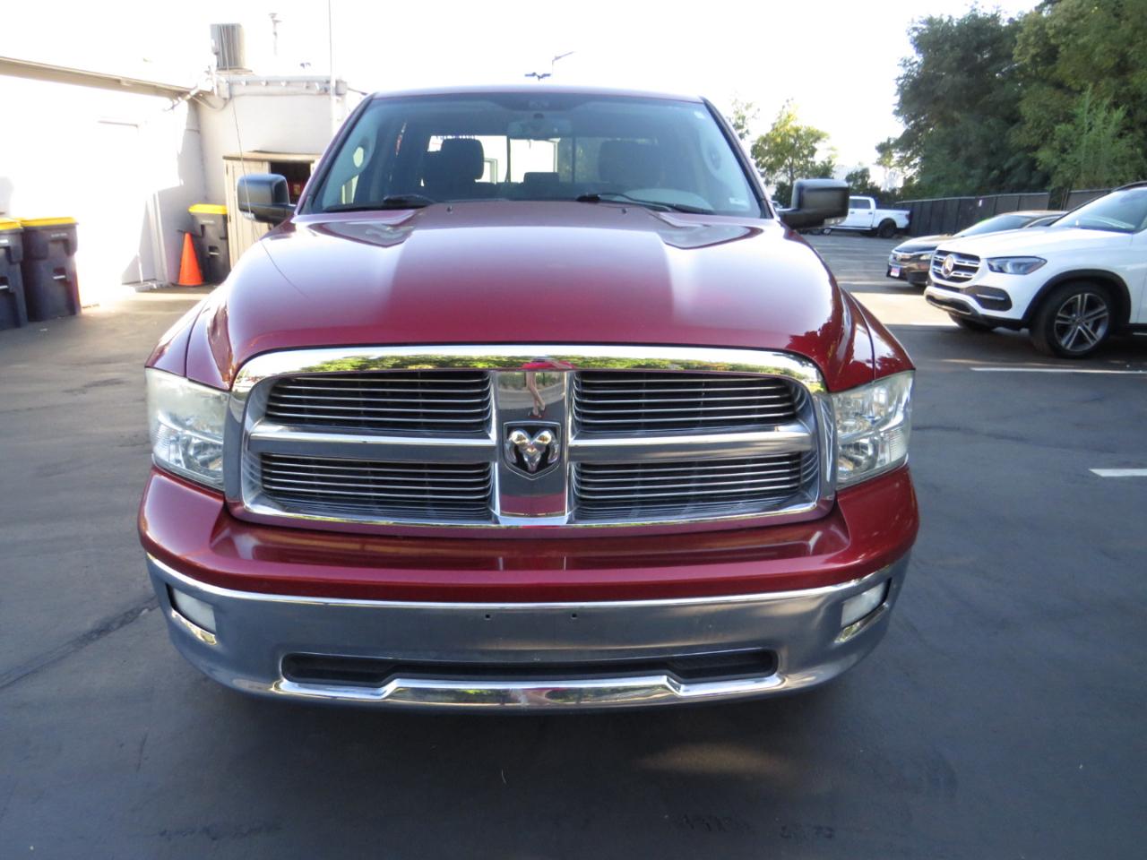 RAM 1500 4WD Crew Cab 140.5" Big Horn 2012