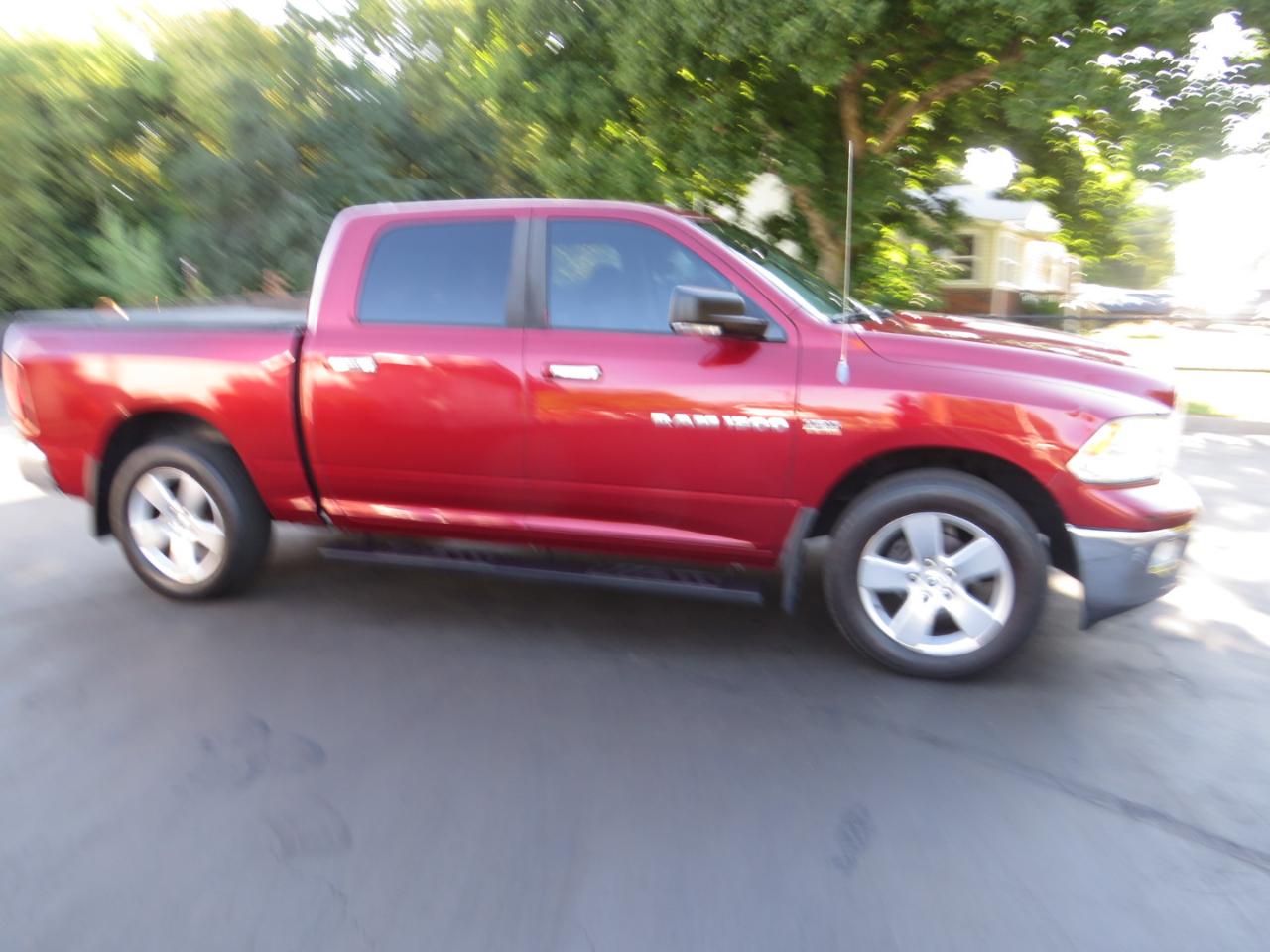 RAM 1500 4WD Crew Cab 140.5" Big Horn 2012