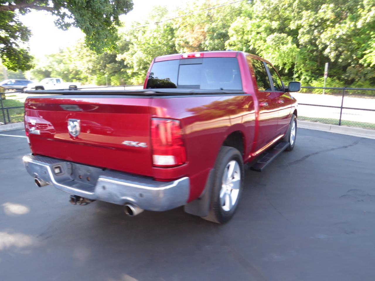 RAM 1500 4WD Crew Cab 140.5" Big Horn 2012