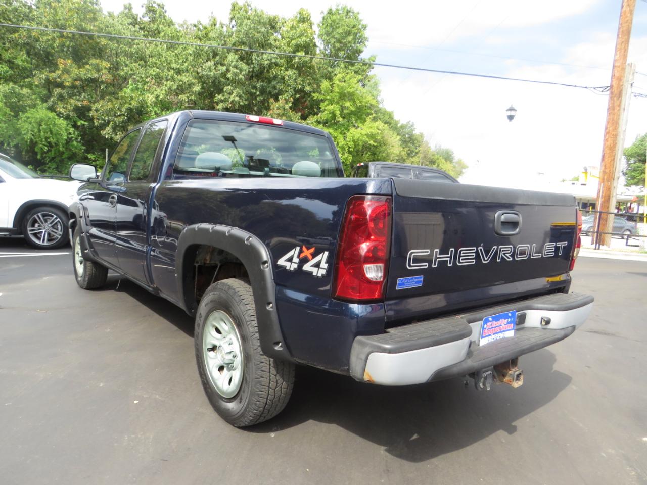 Chevrolet Silverado 1500 Classic 4WD Ext Cab 143.5" Work Truck 2007