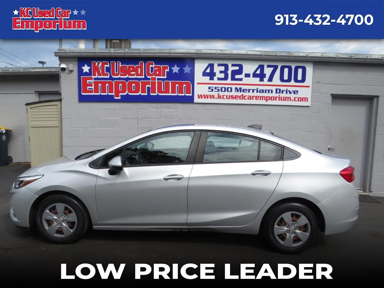 2017 Chevrolet Cruze 4dr Sdn 1.4L LS w/1SB