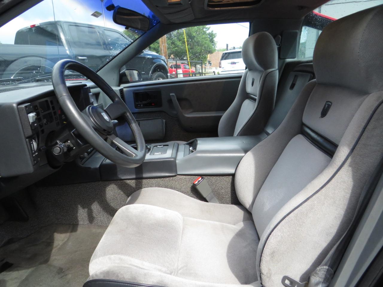 Pontiac Fiero 2dr Coupe Sport GT 5-Spd 1986