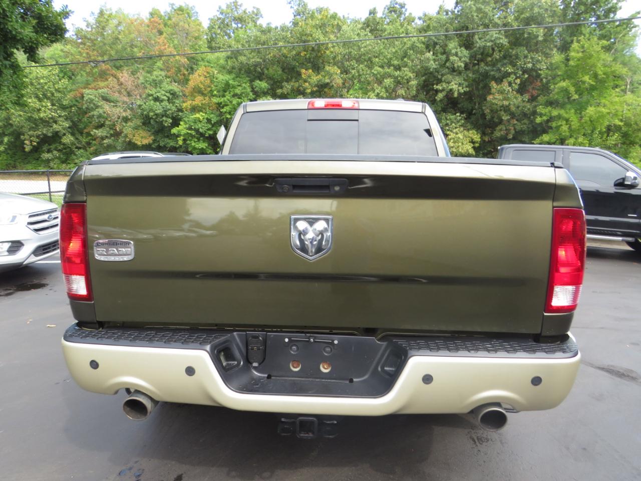 RAM 1500 4WD Crew Cab 140.5" Laramie Longhorn Edition 2012