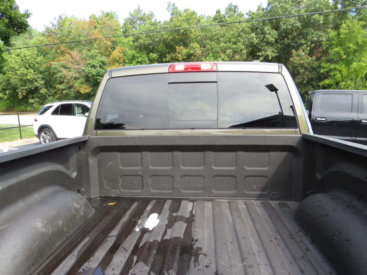 RAM 1500 4WD Crew Cab 140.5" Laramie Longhorn Edition 2012