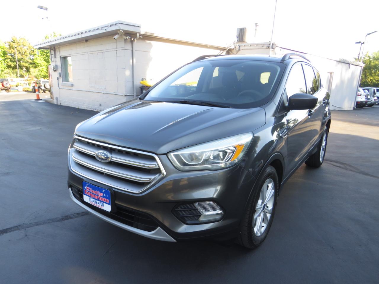 Ford Escape SE FWD 2017