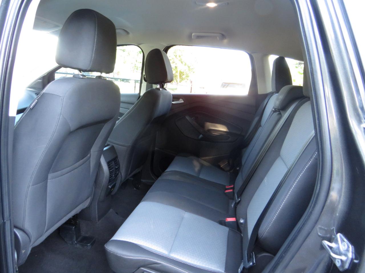 Ford Escape SE FWD 2017