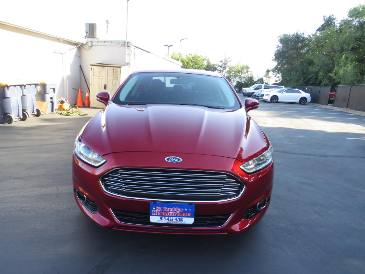 Ford Fusion 4dr Sdn Titanium FWD 2015