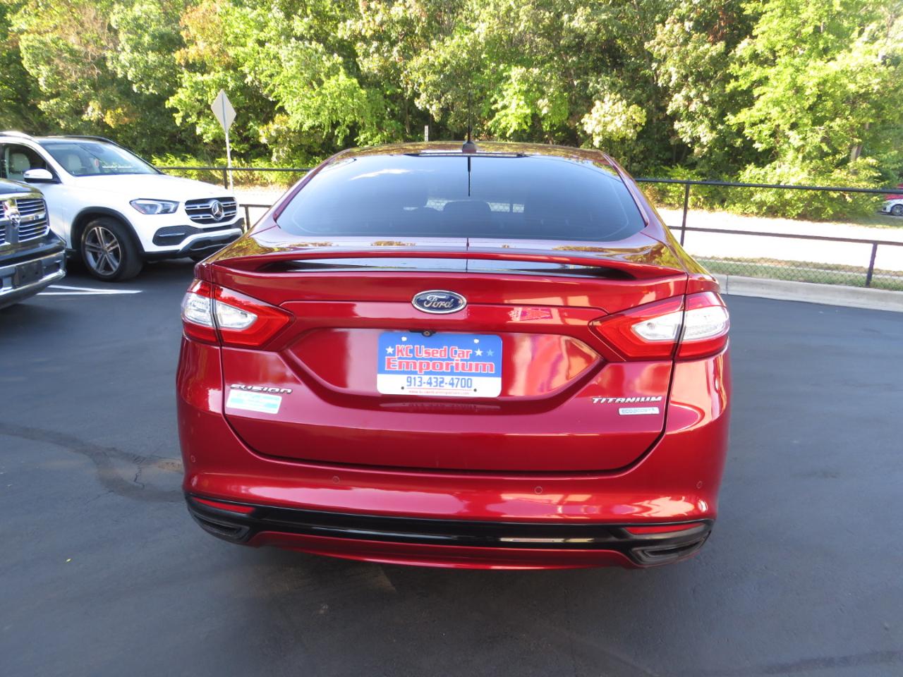 Ford Fusion 4dr Sdn Titanium FWD 2015