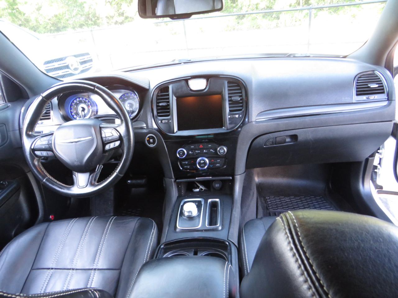Chrysler 300 4dr Sdn 300S RWD 2015