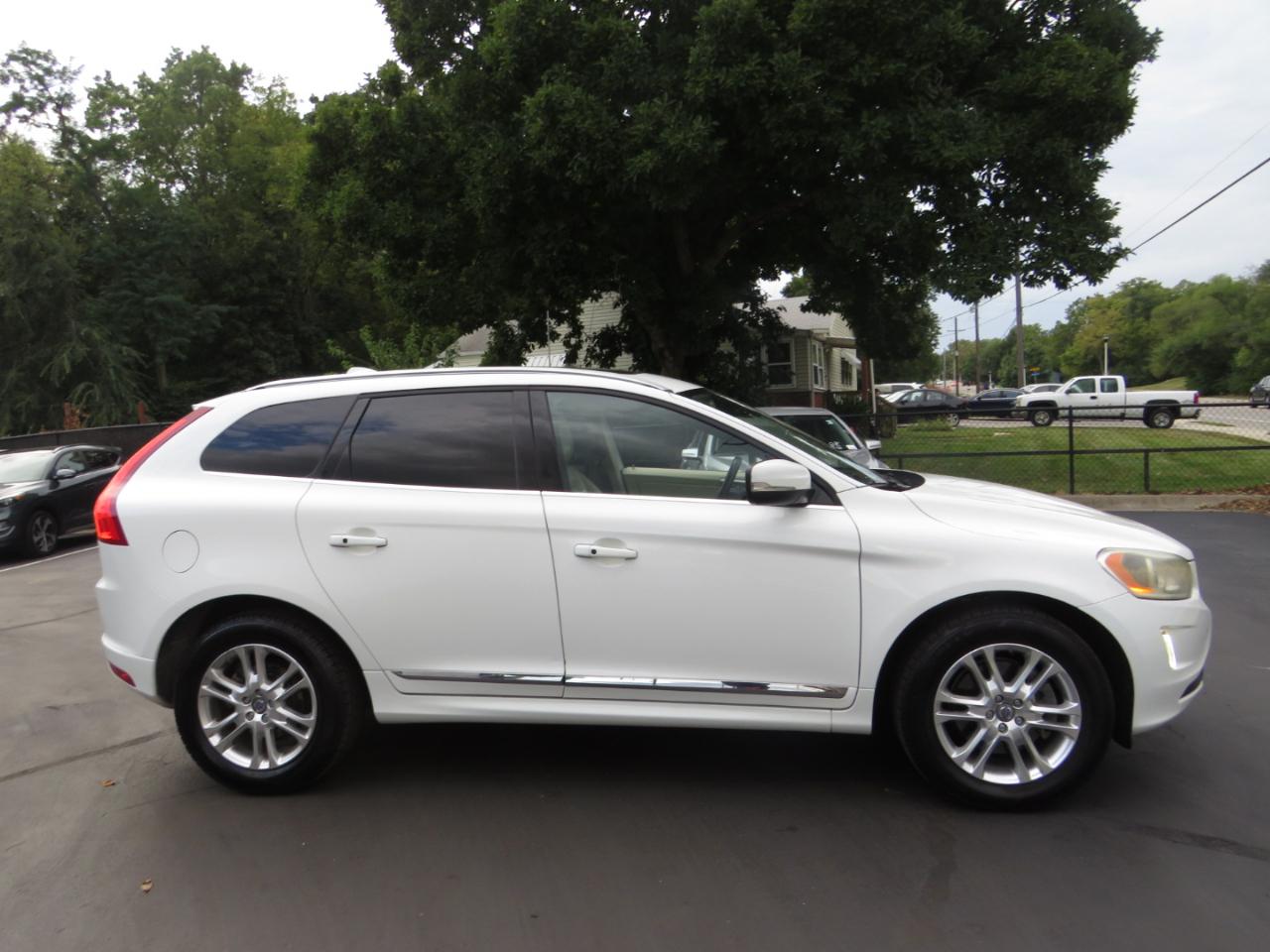 Volvo XC60 AWD 4dr 3.2L 2014