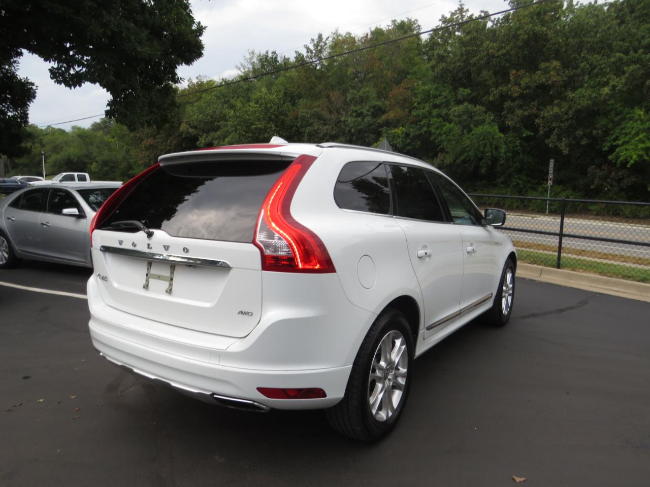 Volvo XC60 AWD 4dr 3.2L 2014