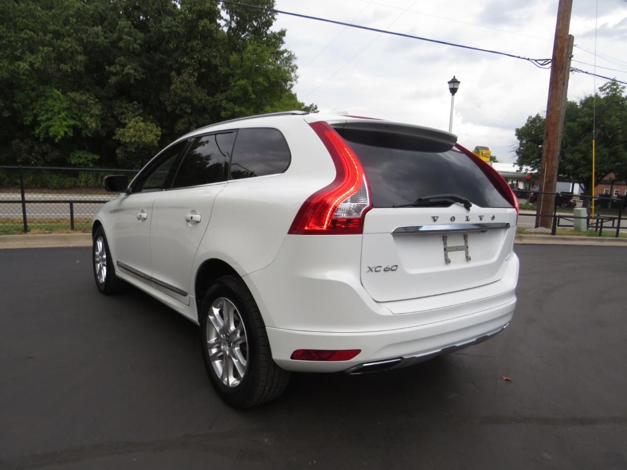 Volvo XC60 AWD 4dr 3.2L 2014