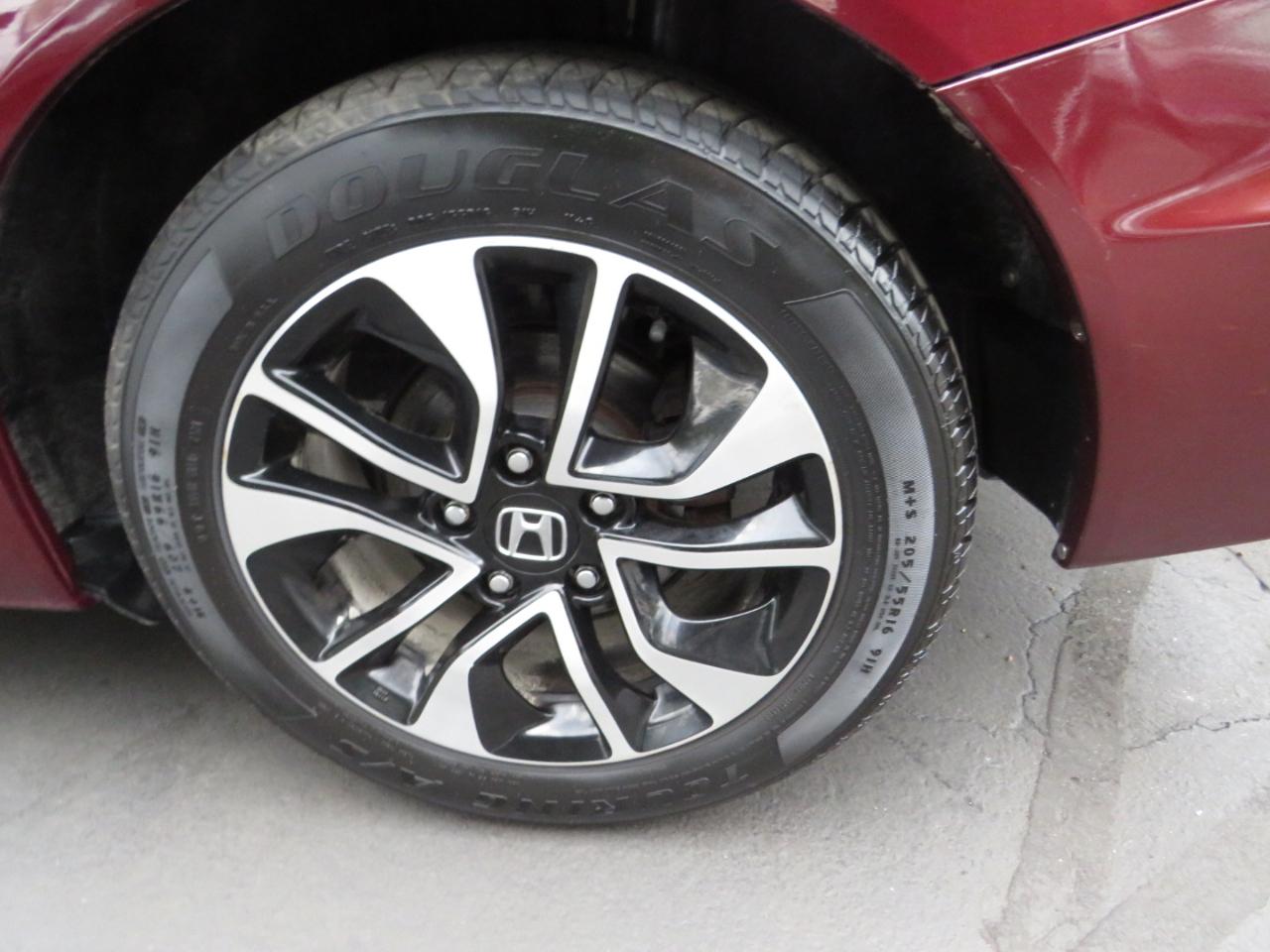 Honda Civic Sedan 4dr CVT EX 2015