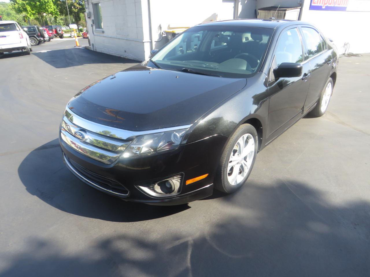Ford Fusion 4dr Sdn SE FWD 2012