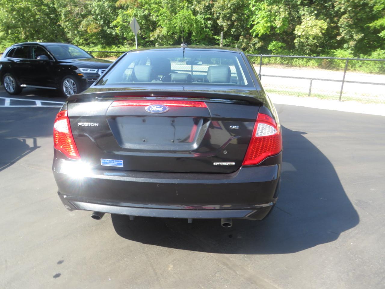 Ford Fusion 4dr Sdn SE FWD 2012