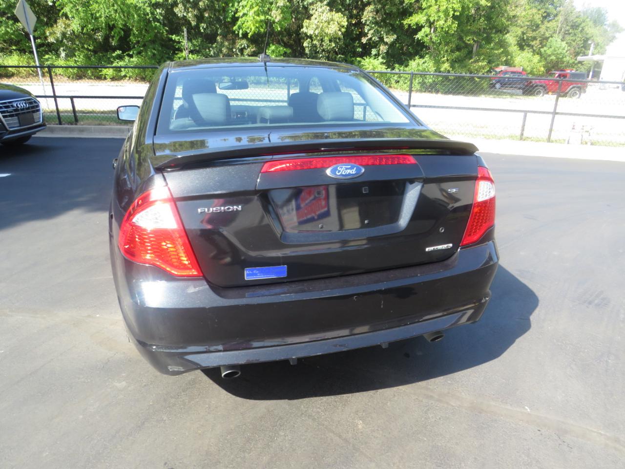 Ford Fusion 4dr Sdn SE FWD 2012