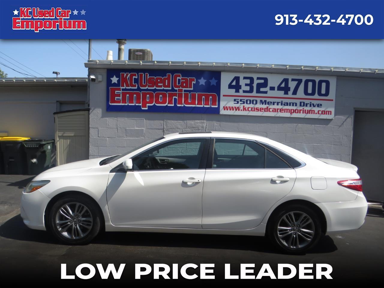 Toyota Camry 4dr Sdn I4 Auto XLE (Natl) 2015