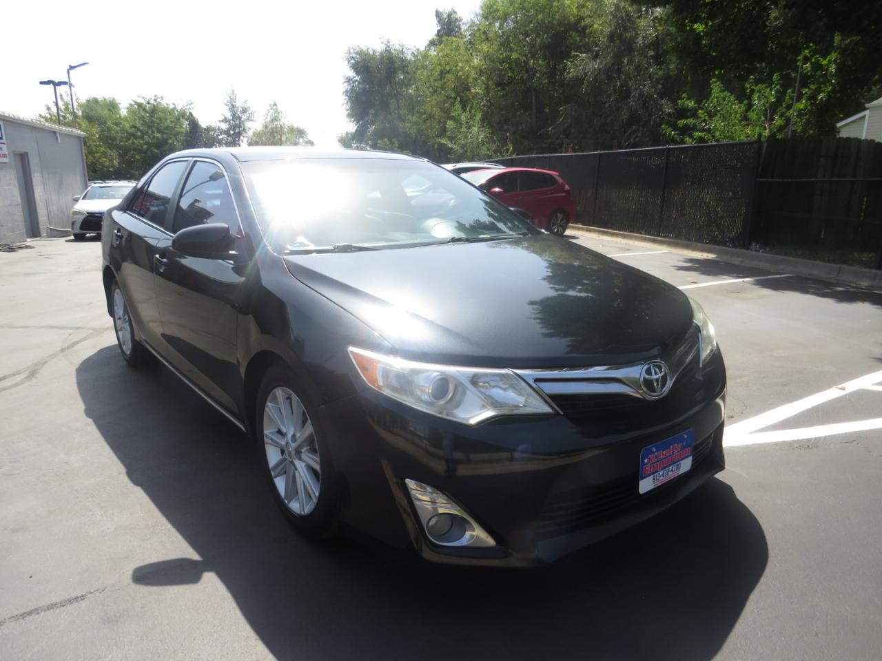 Toyota Camry 2014.5 4dr Sdn I4 Auto SE Sport (Natl) 2014
