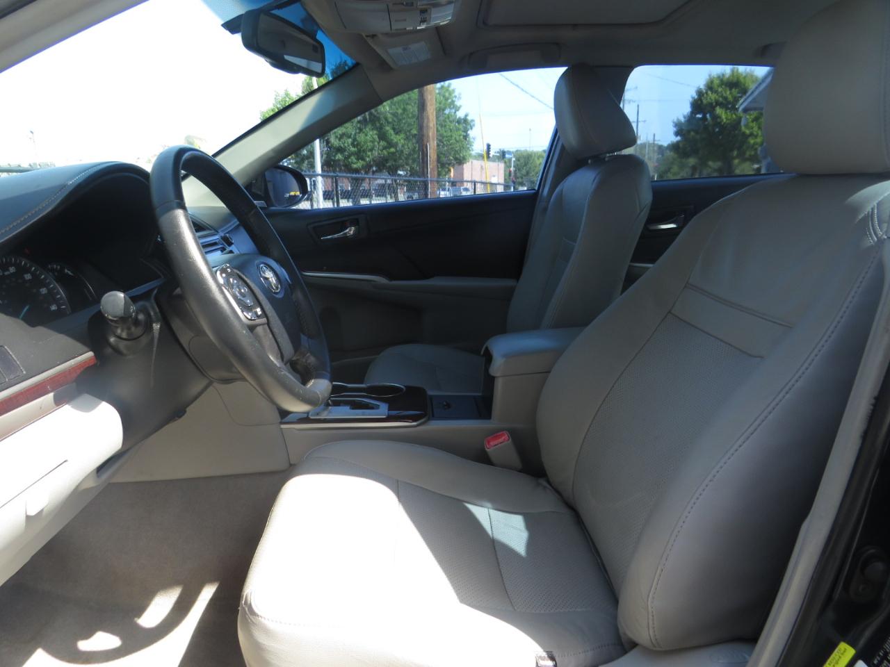 Toyota Camry 2014.5 4dr Sdn I4 Auto SE Sport (Natl) 2014