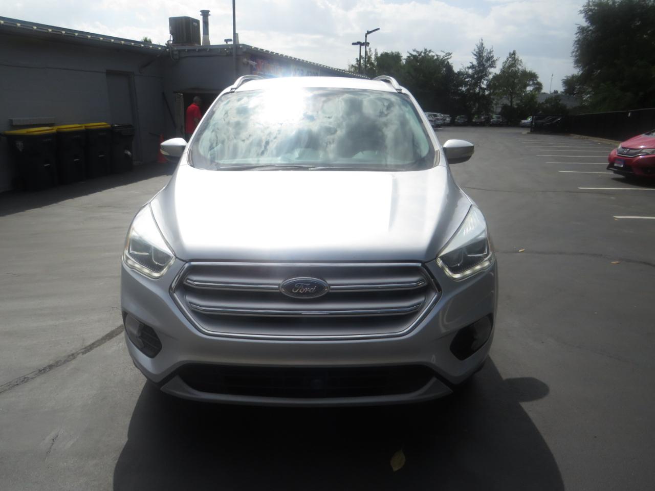 Ford Escape Titanium FWD 2017