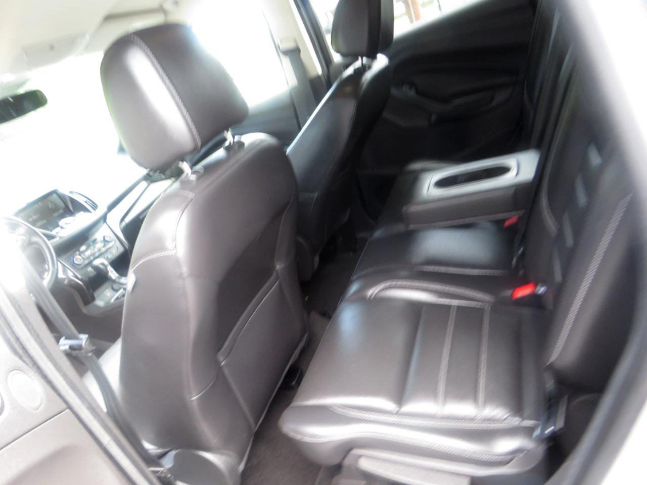 Ford Escape Titanium FWD 2017