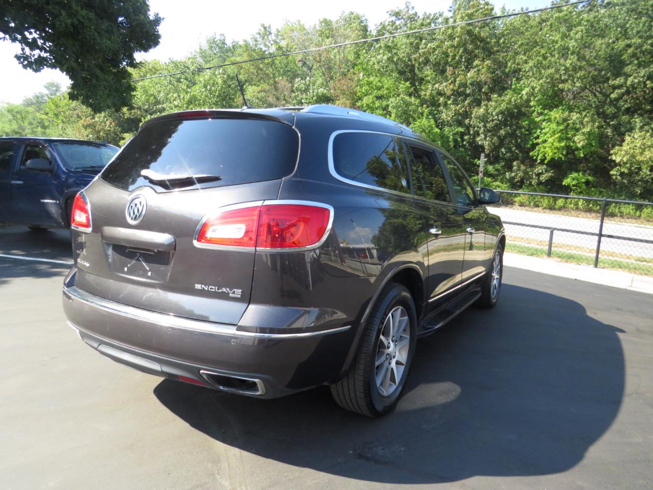 Buick Enclave AWD 4dr Leather 2015