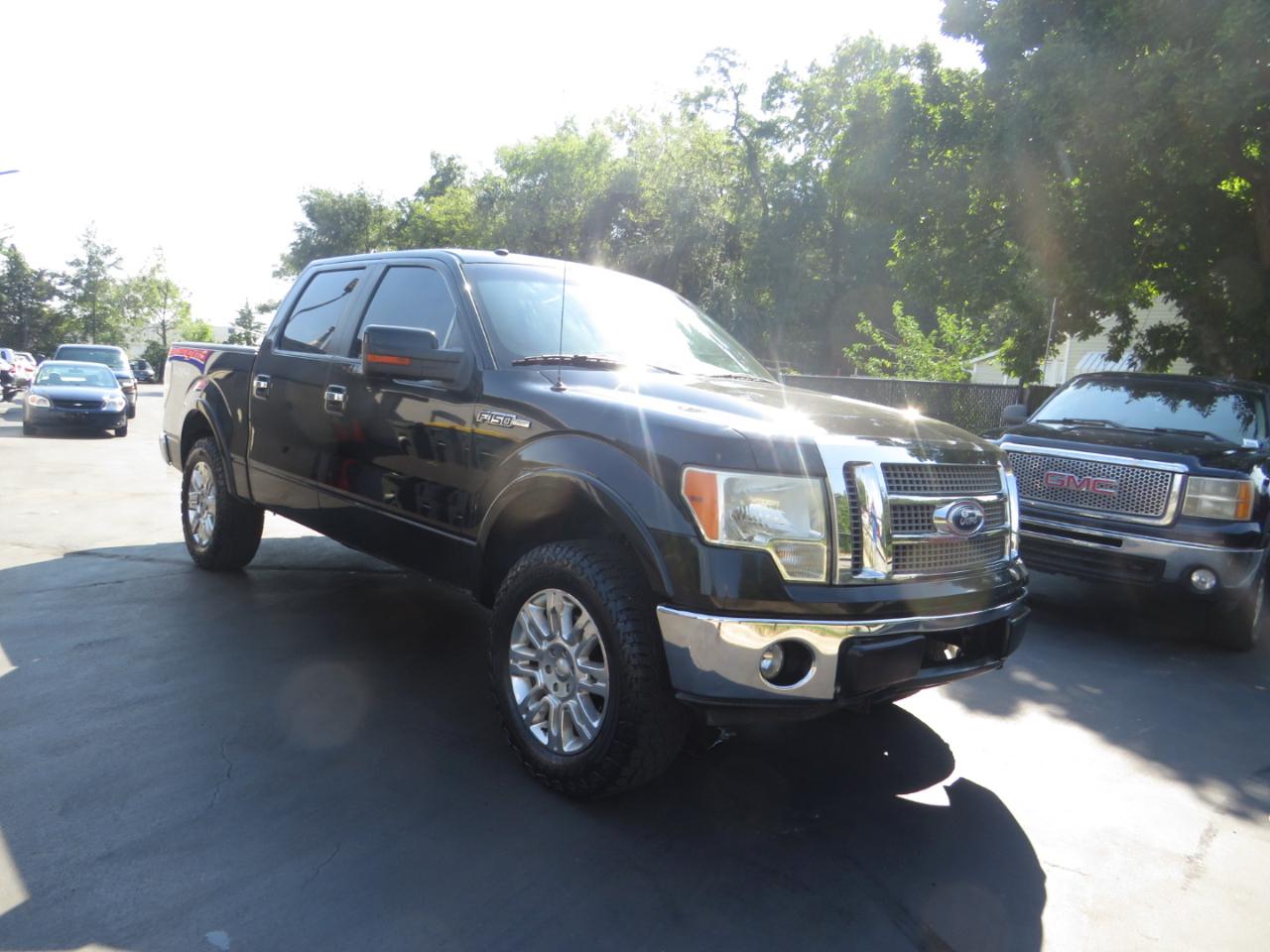 Ford F-150 4WD SuperCrew 145" XLT 2010
