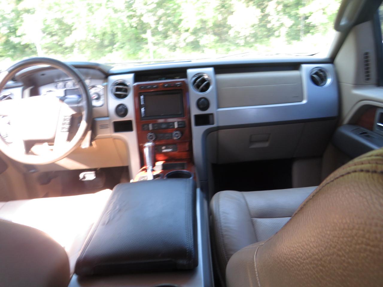 Ford F-150 4WD SuperCrew 145" XLT 2010