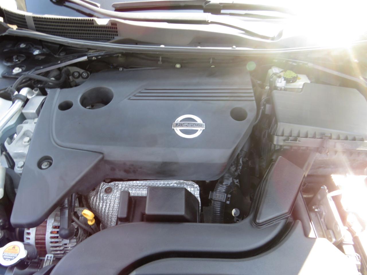 Nissan Altima 4dr Sdn I4 2.5 S 2015