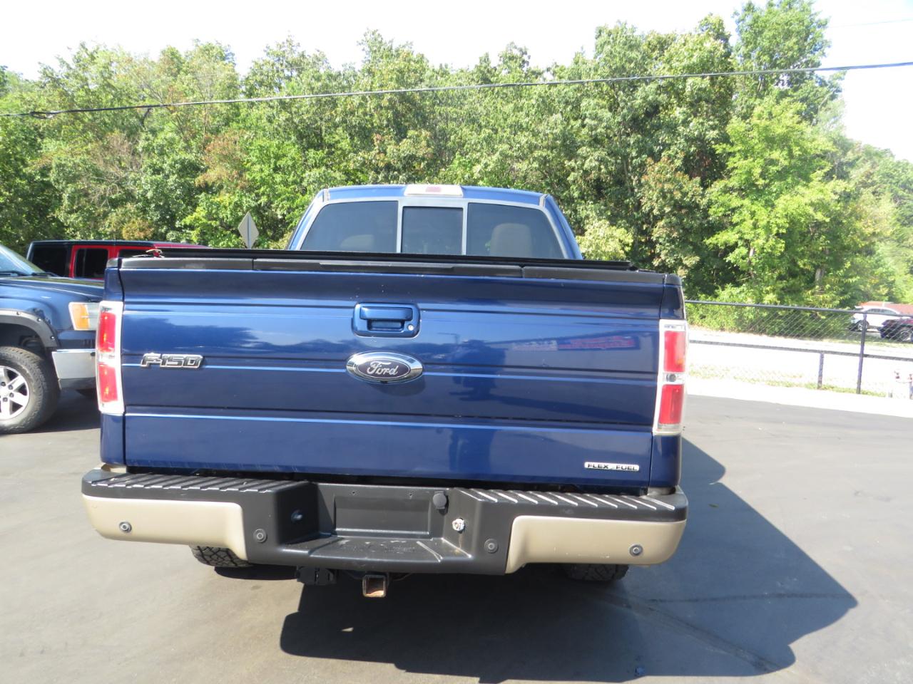 Ford F-150 4WD SuperCrew 145" XLT 2012