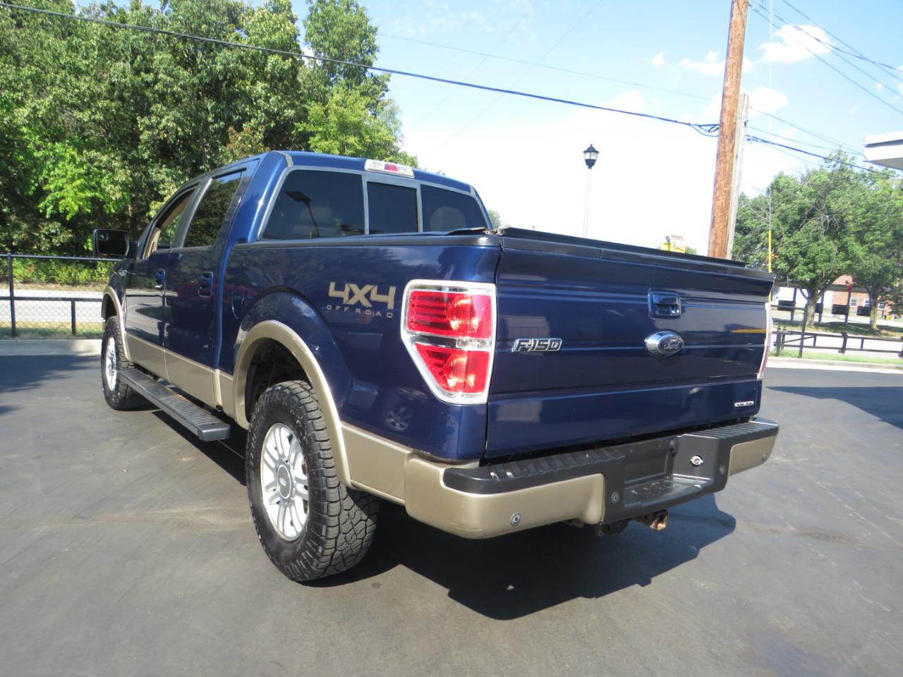 Ford F-150 4WD SuperCrew 145" XLT 2012