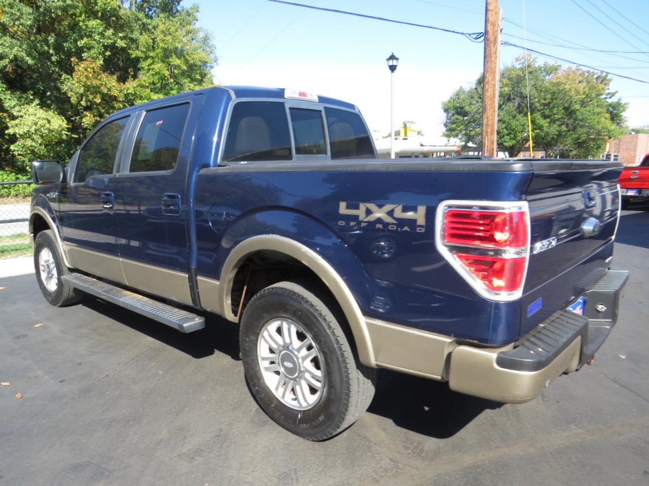 Ford F-150 4WD SuperCrew 145" XLT 2012