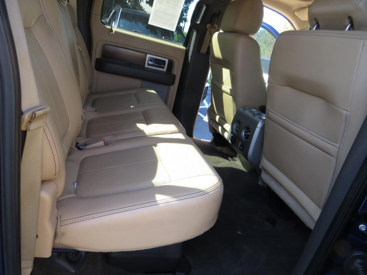 Ford F-150 4WD SuperCrew 145" XLT 2012