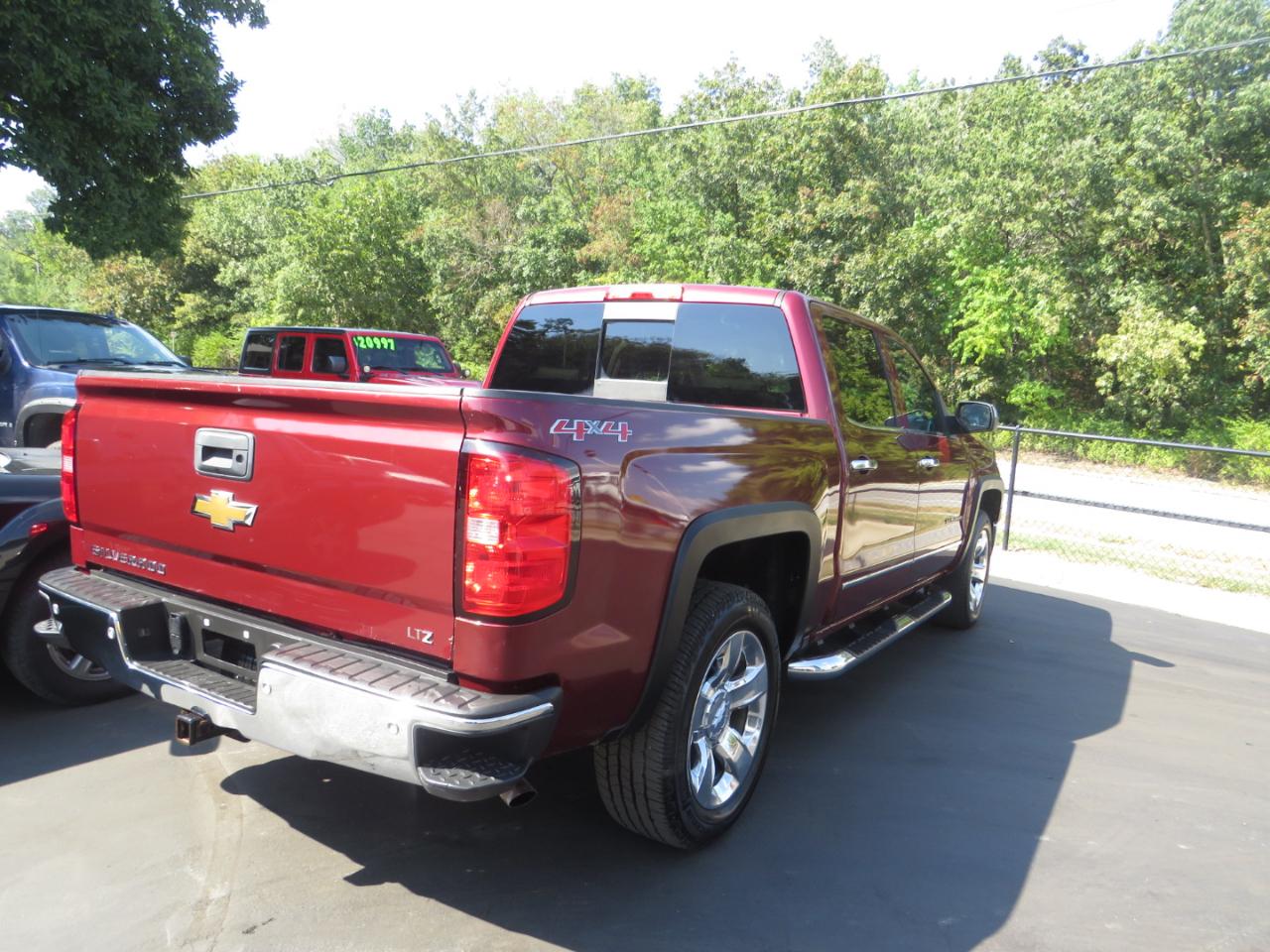 Chevrolet Silverado 1500 4WD Crew Cab 143.5" LTZ w/1LZ 2015