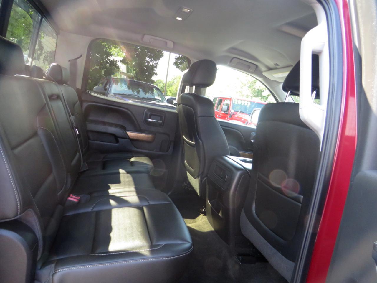 Chevrolet Silverado 1500 4WD Crew Cab 143.5" LTZ w/1LZ 2015