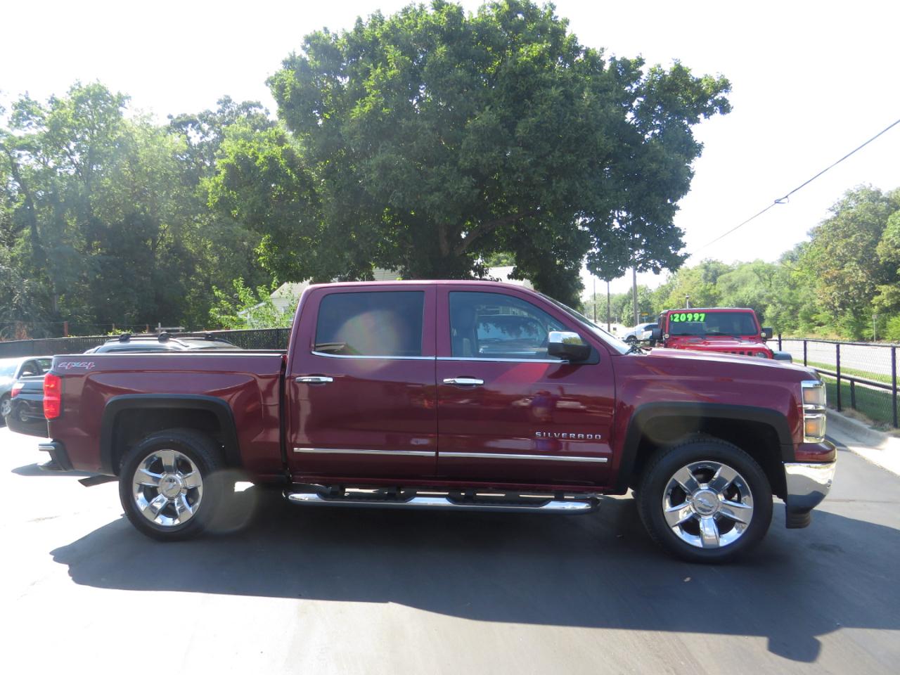 Chevrolet Silverado 1500 4WD Crew Cab 143.5" LTZ w/1LZ 2015