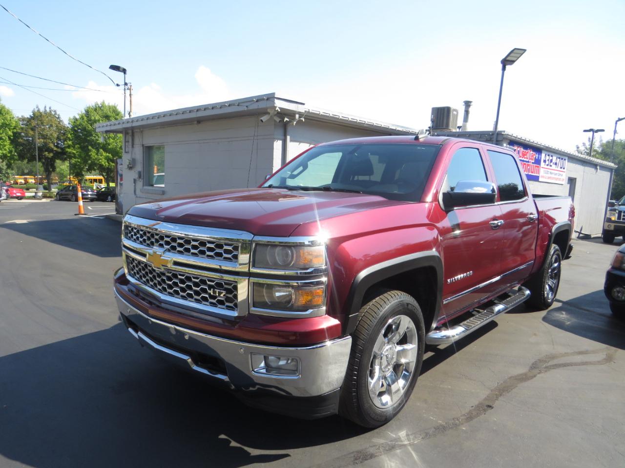 Chevrolet Silverado 1500 4WD Crew Cab 143.5" LTZ w/1LZ 2015