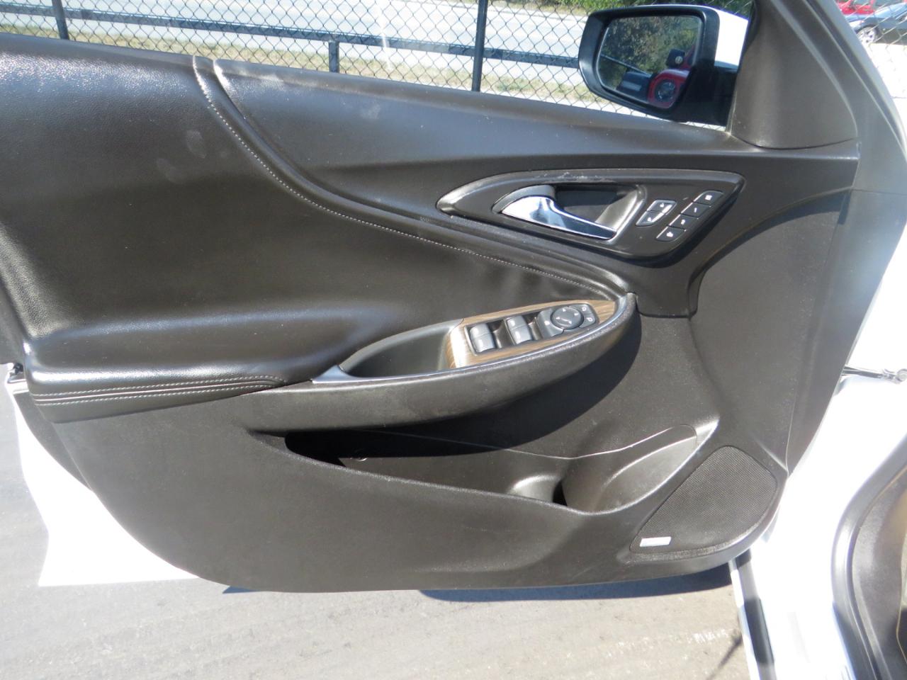 Chevrolet Malibu 4dr Sdn LT w/1LT 2018