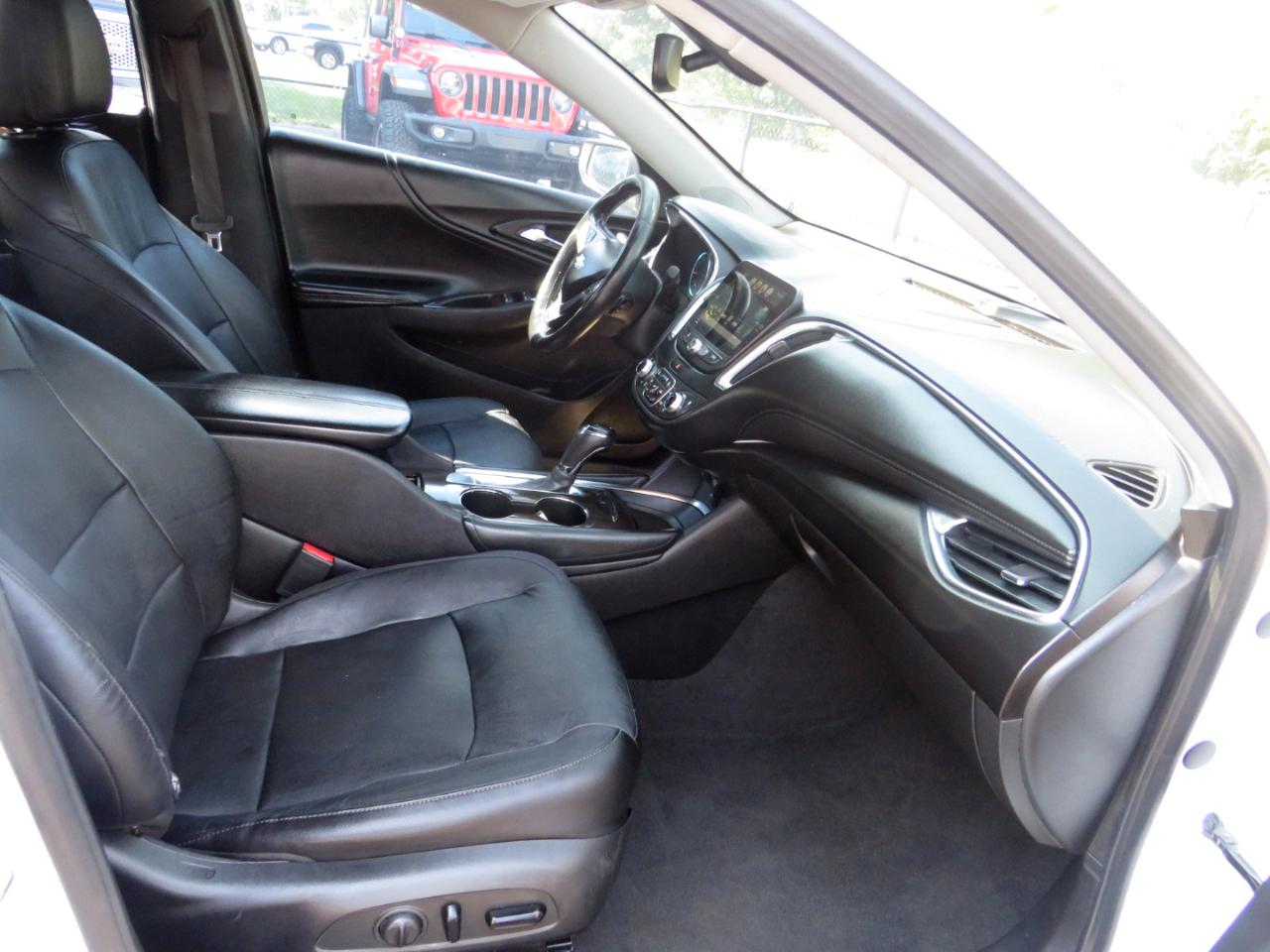 Chevrolet Malibu 4dr Sdn LT w/1LT 2018