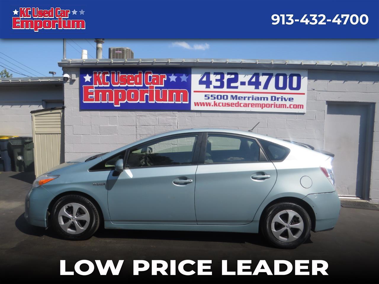Toyota Prius 5dr HB Three (Natl) 2012