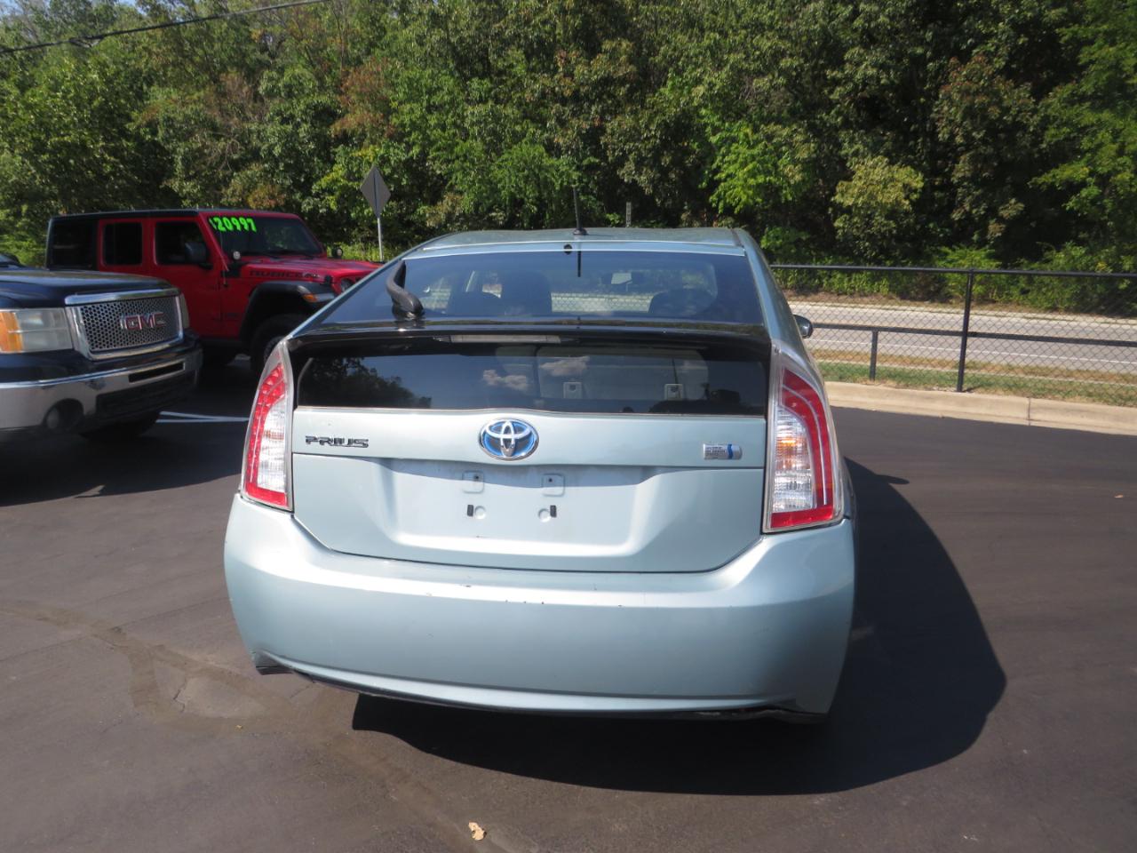 Toyota Prius 5dr HB Three (Natl) 2012